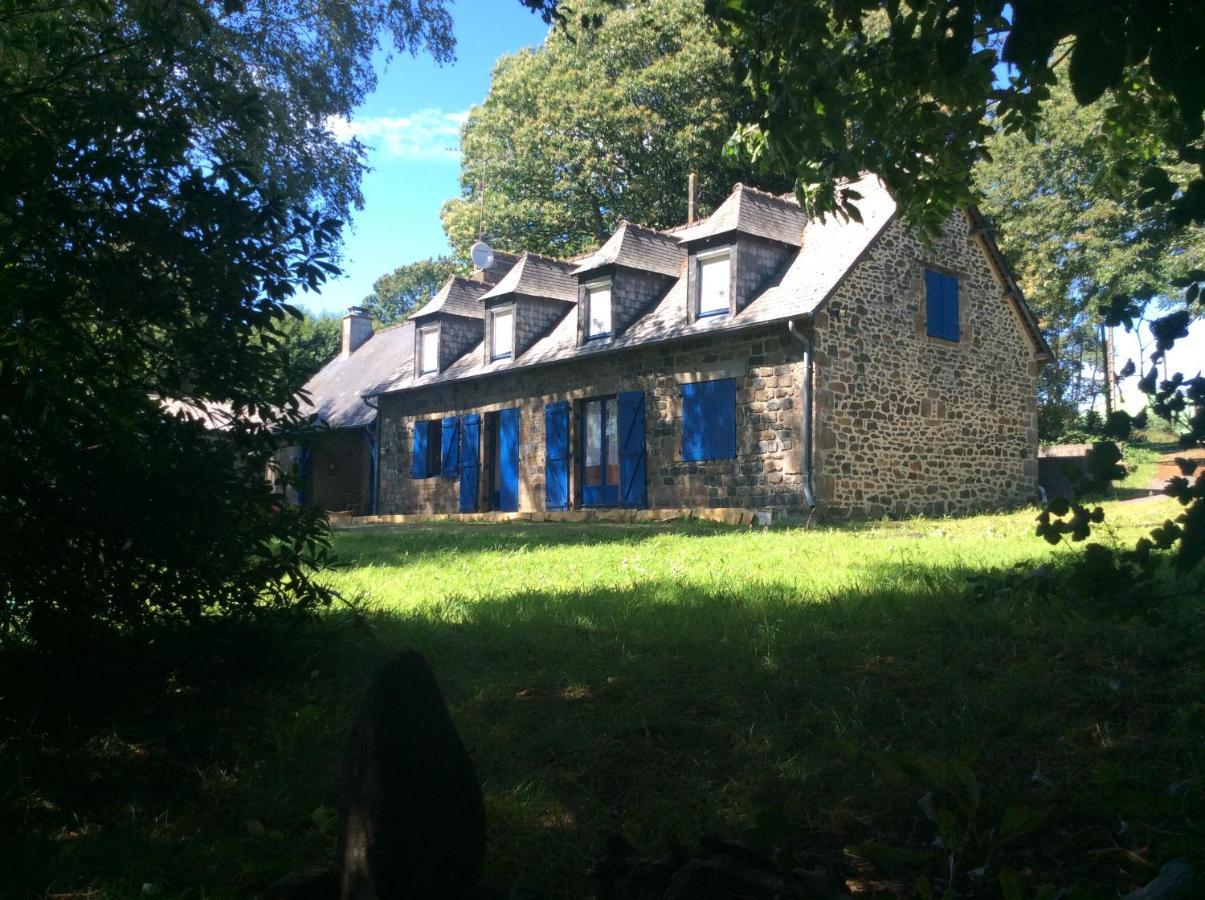 Double & Family Rooms In Tranquility In Blue Saint-Mars-sur-la-Futaie Exterior photo